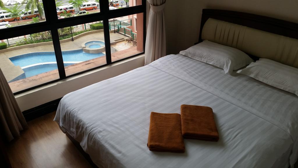 Marina Court Kota Kinabalu- Bigger Group Stay Together- 6 Bedroom Apartments Pokój zdjęcie