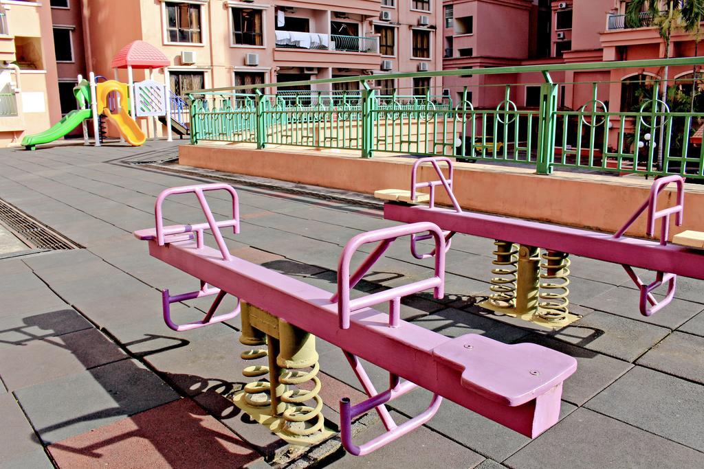 Marina Court Kota Kinabalu- Bigger Group Stay Together- 6 Bedroom Apartments Zewnętrze zdjęcie